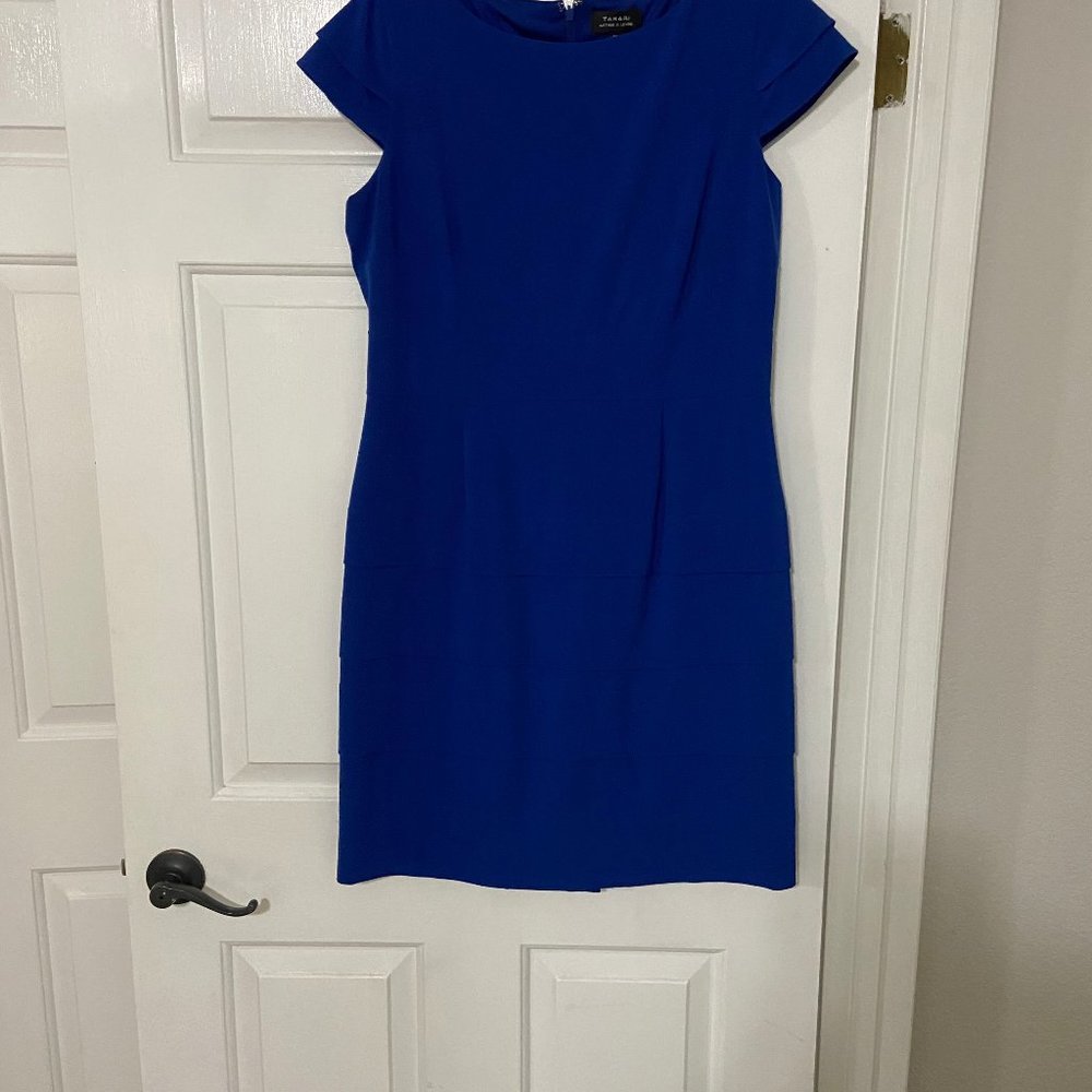 Dress4
